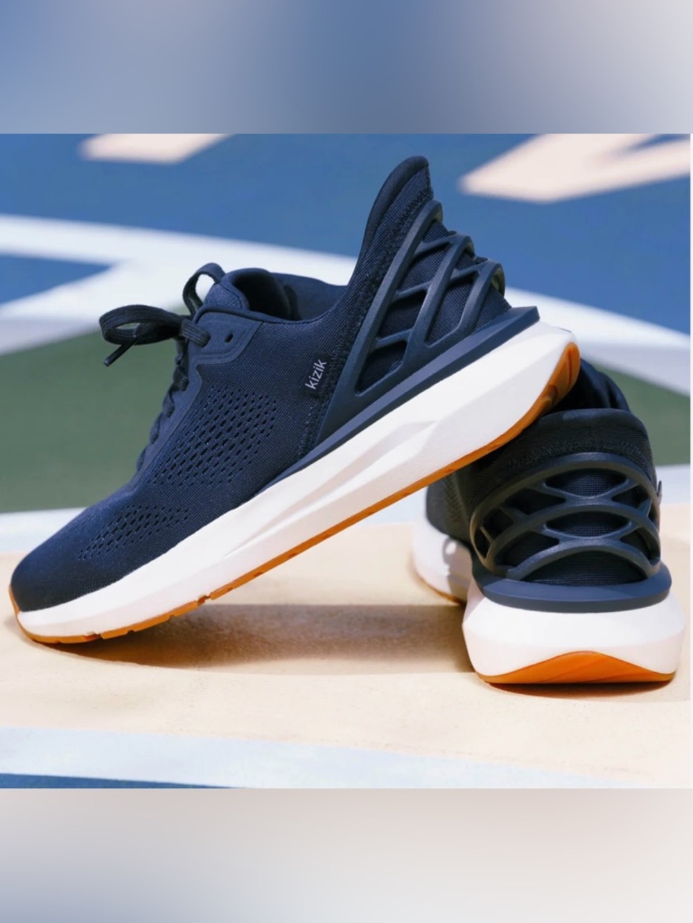 Kizik Athens 2 Training Shoes